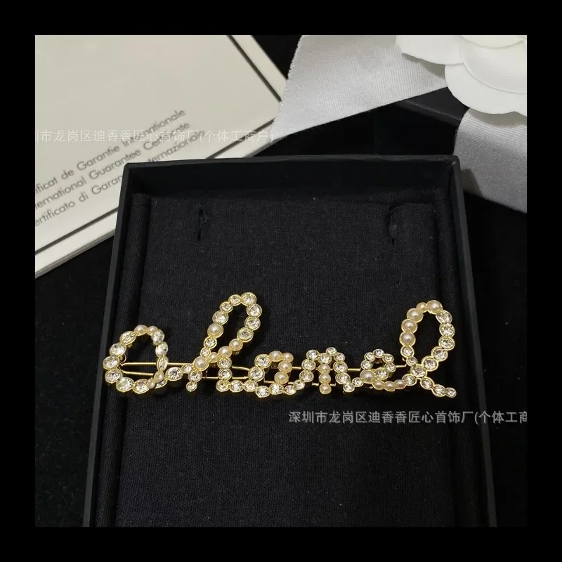 دبوس شعر نسائي كلاسيكي متعدد الاستخدامات مرصع بالألماس على شكل حبل دبوس شعر