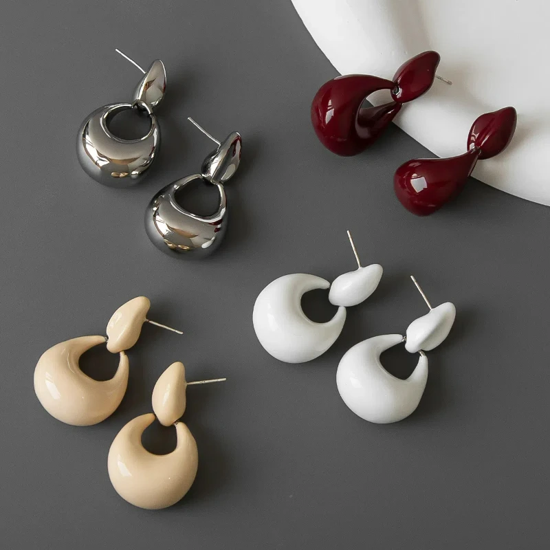 

Glazed Earrings High-end Feel, Light Luxury, Niche French Retro Enamel Glazed Irregular Shape, Top and Bottom Splicing Earrings