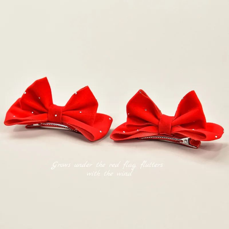 벨루어 별 모양 리본 헤어 클립 2개, 우아한 리본 타이 헤어 액세서리, 축제 신년 의상 세트, 화이트 악센트가 있는 레드 벨벳