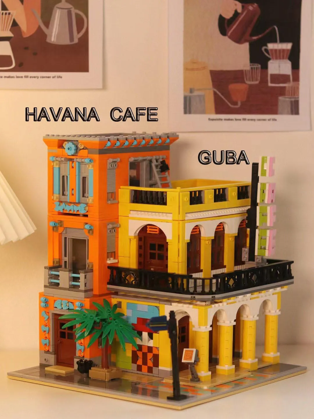 2119PCS Creative Havana Coffee Shop Building Blocks City Street View Restaurant Modular Micro Mini Brick Toys Gifts For Children