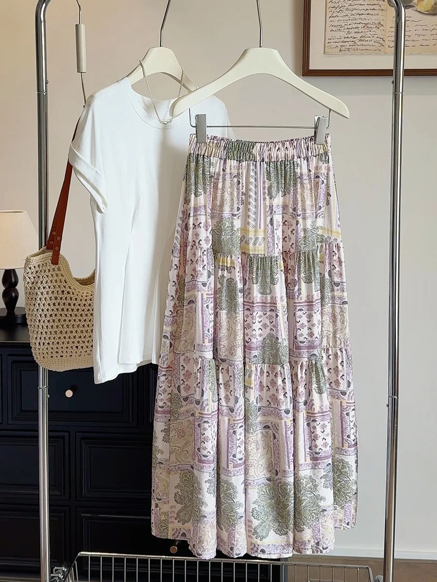 ボヘミアンスタイルプリントスカート　おしゃれで上品なハーフスカート　レディース　薄手　夏　2025年新作　ハイウエスト　ロングスカート