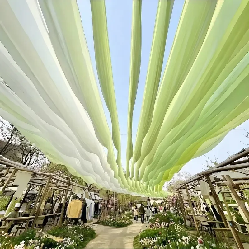 Dynamic Flowing Tulle Curtain - Wind Chime Sheer Drape Romantic Wedding Ceiling Wall Background Decoration
