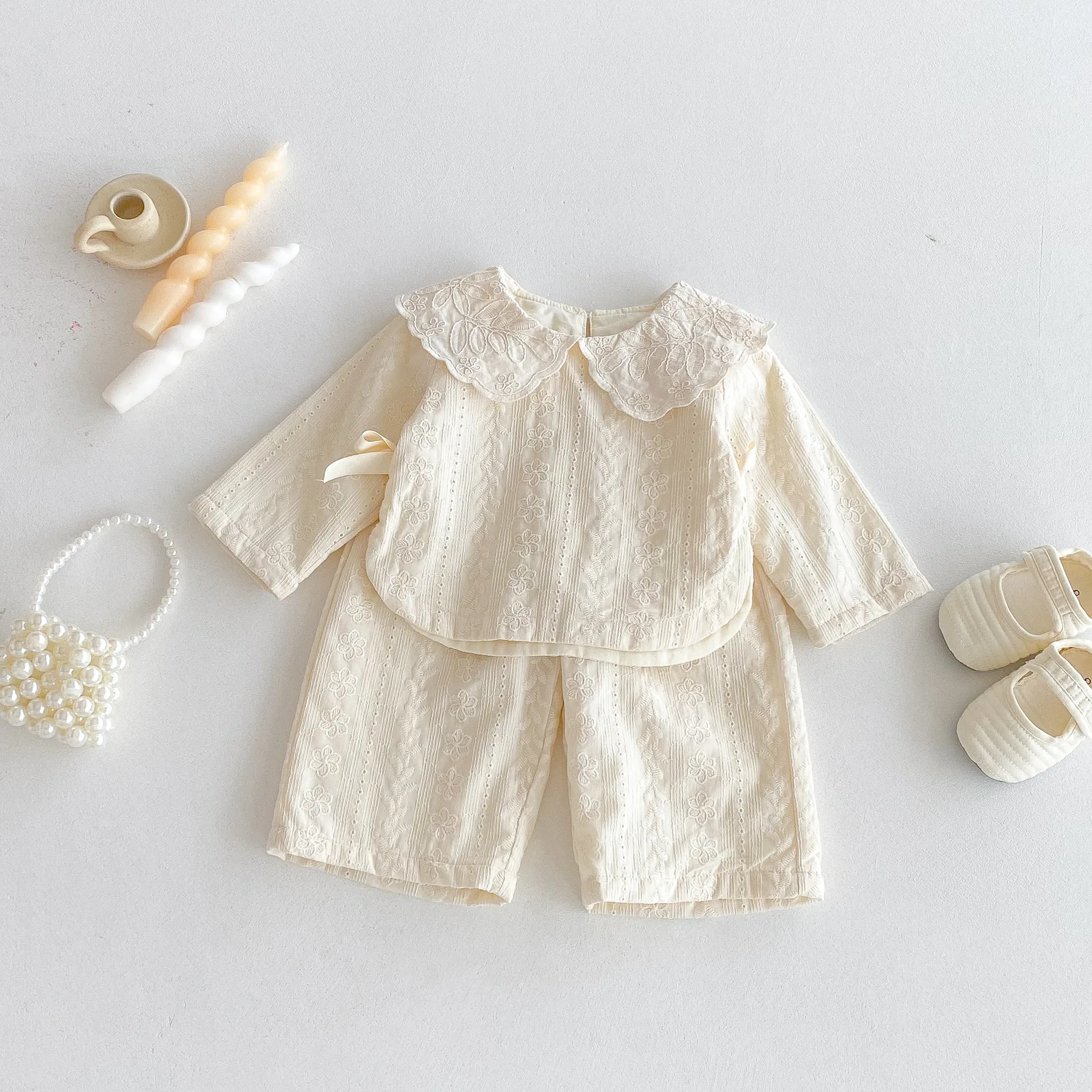 

2025 Autumn New Baby Girl Long Sleeve Flower Embroidery Set Infant Toddler Ruffle Collar Bottoming Shirt + Pants 2pcs Suit