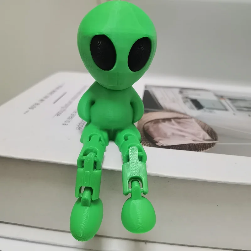 

Трехмерные декоративные украшения Alien Articulated Joints 3DPrint: ярко-зеленые, с богатой детализацией, для дома и офиса.