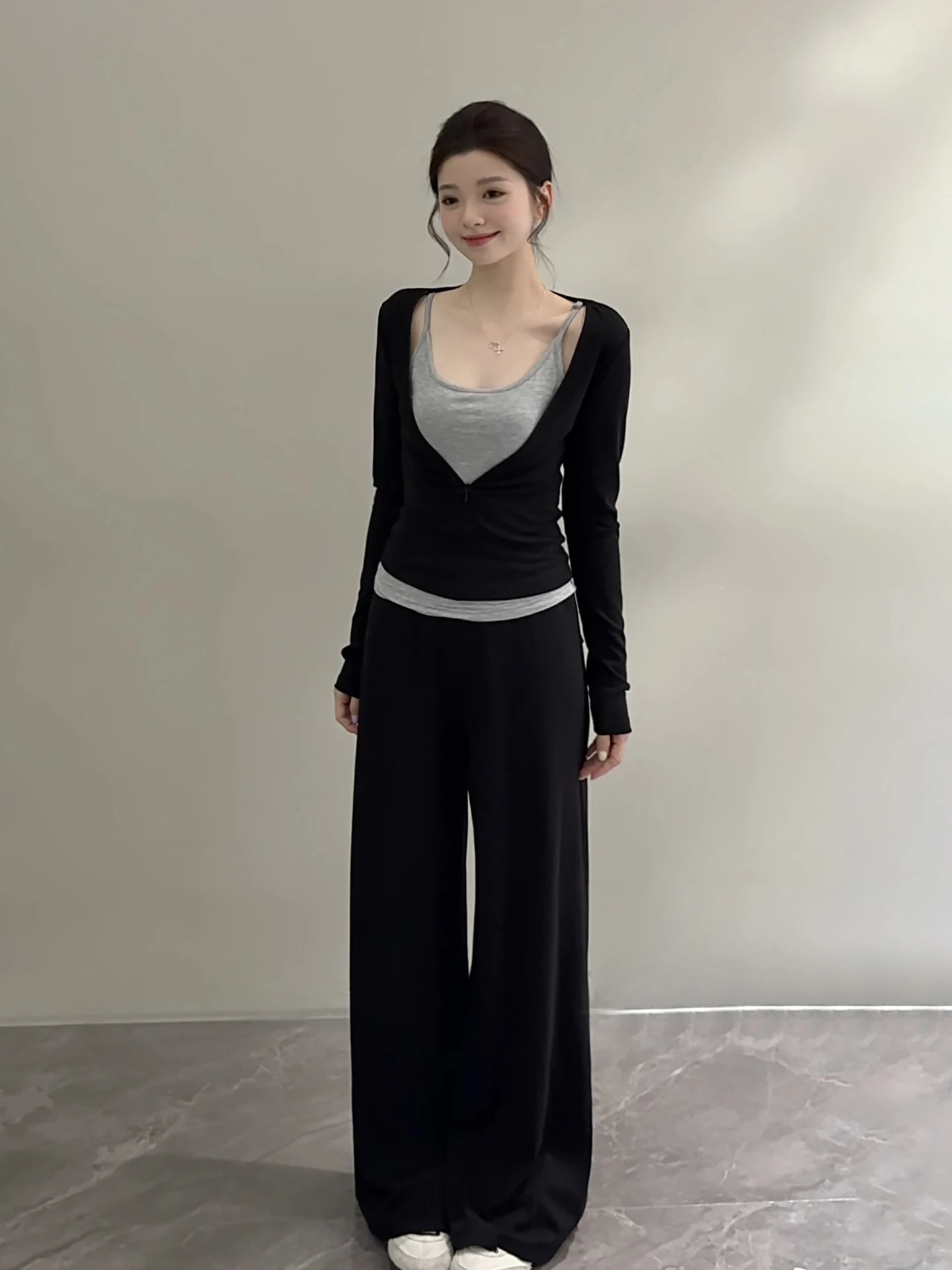 Song Song Autumn New Lazy Slimming Color Block Long Sleeve Top And Wide Leg Pants Set DT2630 Fashionable Women's Ensemble