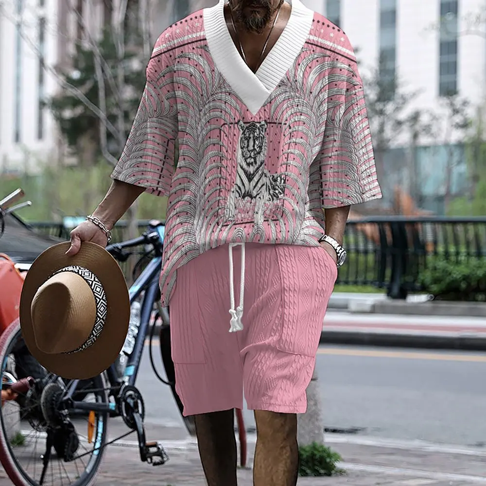 2025 High-quality men's short-sleeved jacquard set, unique V-neck design, clearance sale fashionable 2-piece set