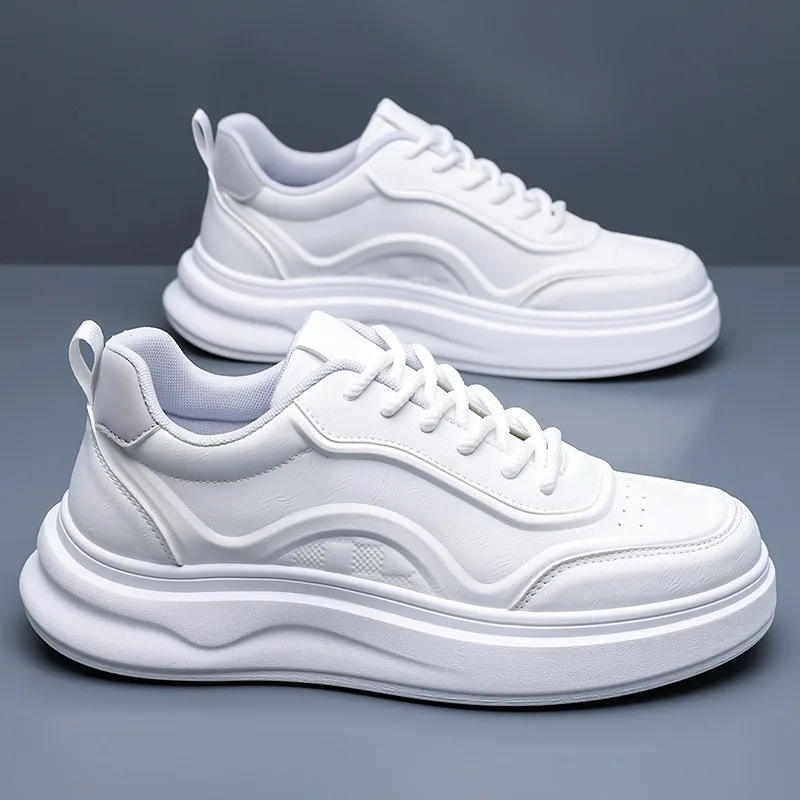 

Spring Autumn Men's Lightweight Casual Leather Shoes Sporty Versatile Slip-On Sneakers Breathable Microfiber Rubber Sole