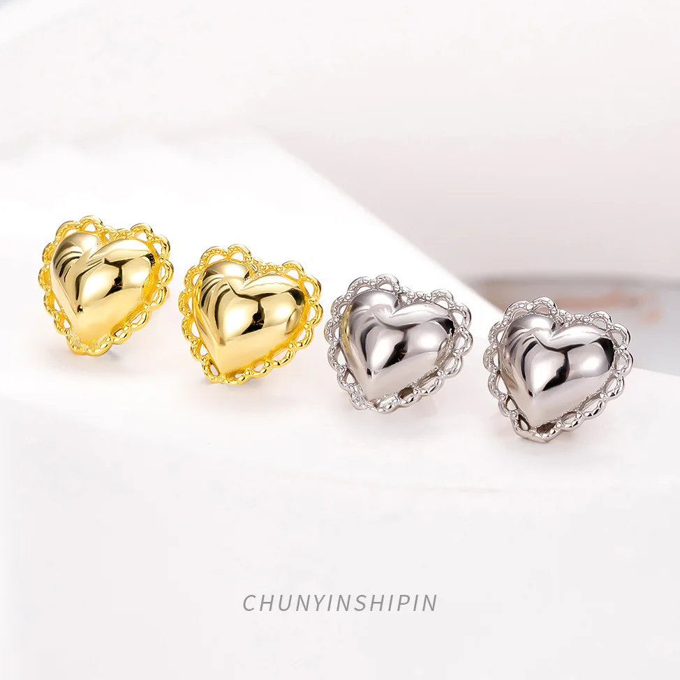 Ins Style S925 Silver Lace Heart Ear Studs with High-End Feel and Personality, Fashionable Heart-Shaped Earrings for Women