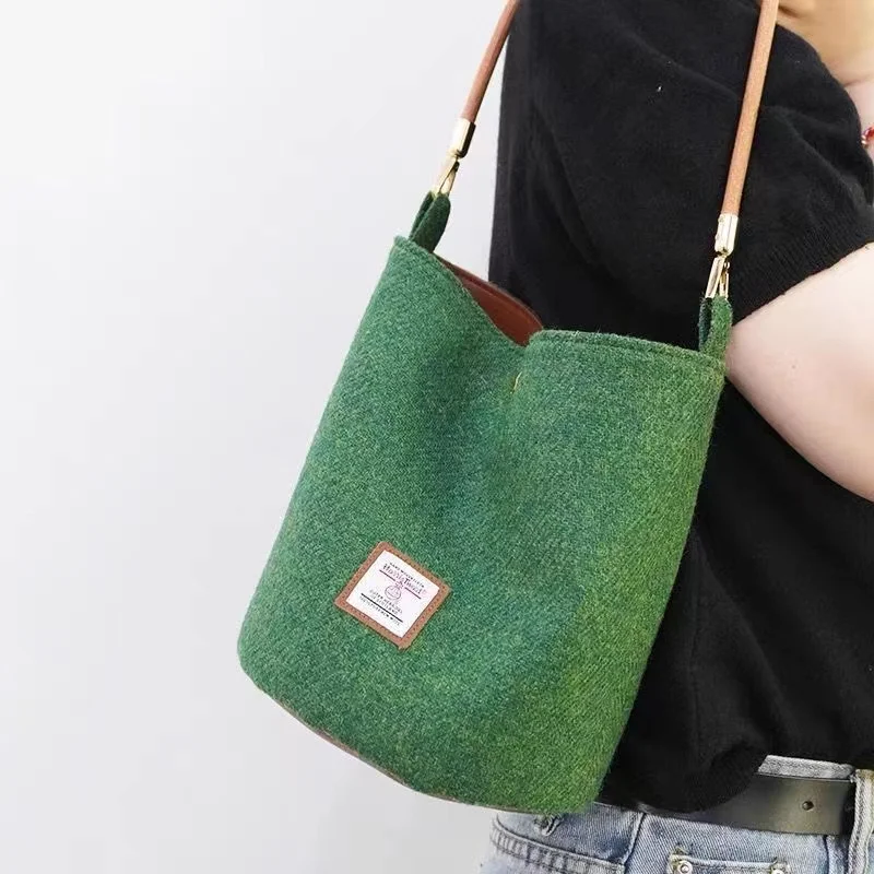 Fashion Tweed Bucket Bag Causal Korean Women Carrying Bag Niche One Shoulder Portable Underarm Bag