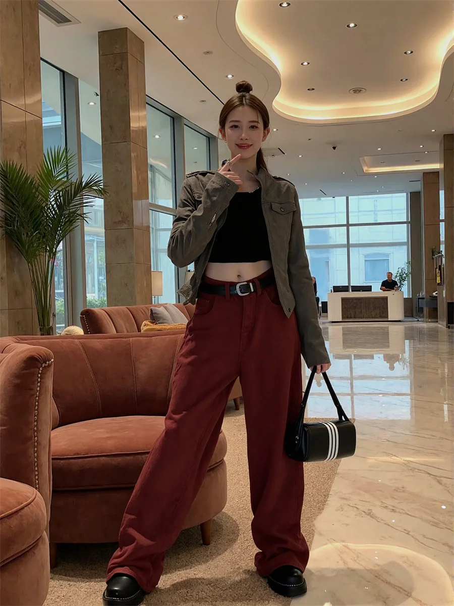 Jeans larghi rossi a gamba larga da pavimento Jeans larghi da donna con grafica bootcut occhielli candeggiati punti fori divisi linea trasversale cinese alla moda