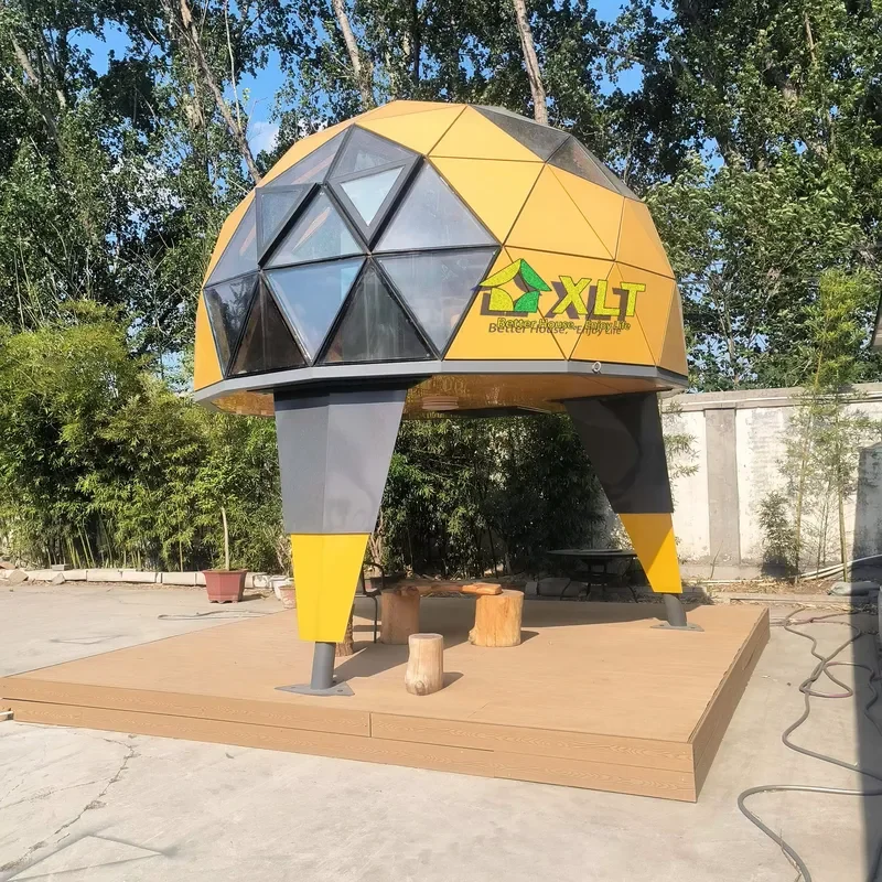 CE Certification New Design Geodesic Dome Glamping Tent for Party Event With Bathroom