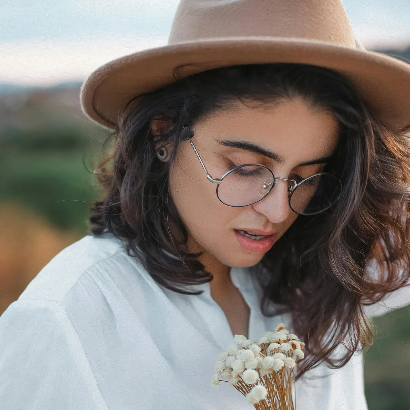 

6Pairs Soft Silicone Glasses Ear Grip Hooks Anti-Slip Eyewear Retainers for Children Adults Secure Temple Tips Replacement