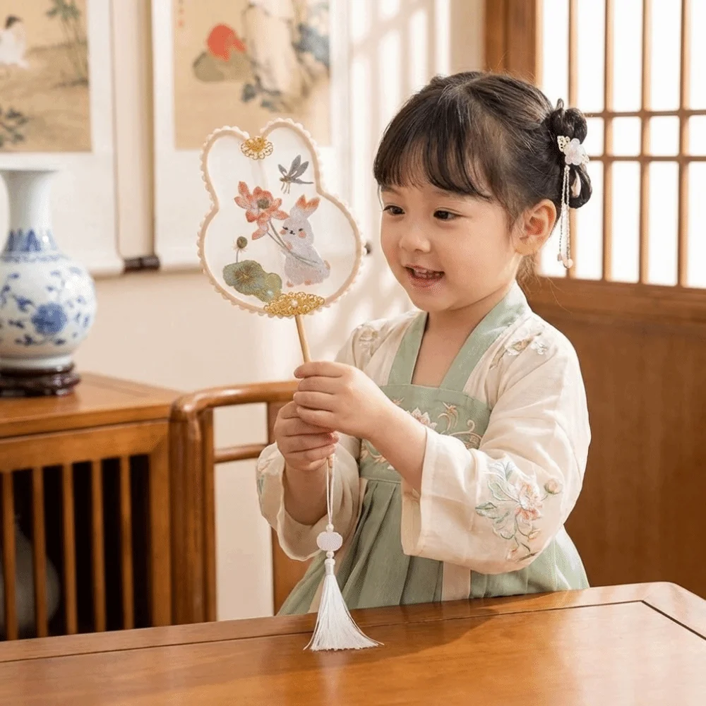 Handheld Chinese Style Embroidery Fan Rabbit Shaped Long Handle Ancient Style Fan Pearl Embellished with Tassel Group Fan