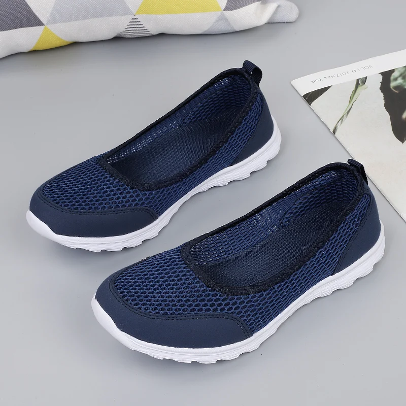 

HKDQ Женская обувь без шнуровки, летняя повседневная обувь с сеткой, женские дышащие кроссовки на платформе, удобная обувь для мам из ЭВА на нескользящей платформе
