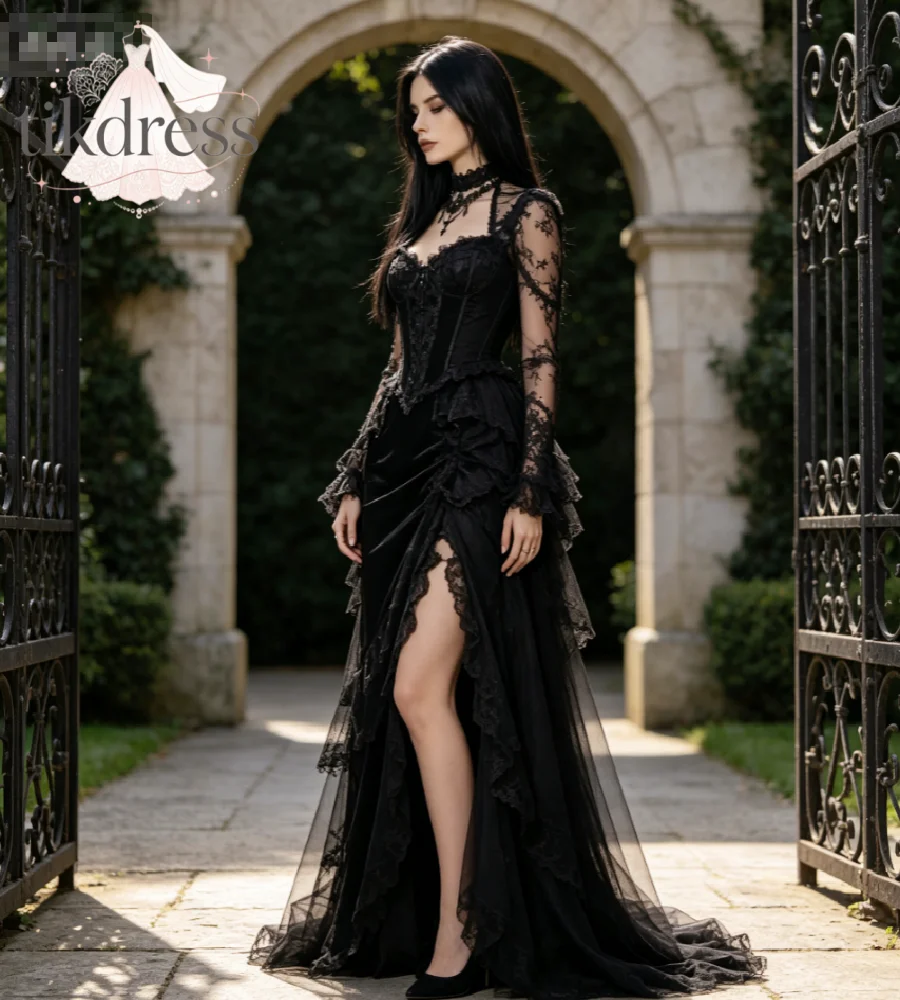 Victorian Gothic Black Velvet Wedding Dress With Slit Mermaid Medieval Vampire Bridal Gowns Long Sleeve Dark Aesthetic Costume