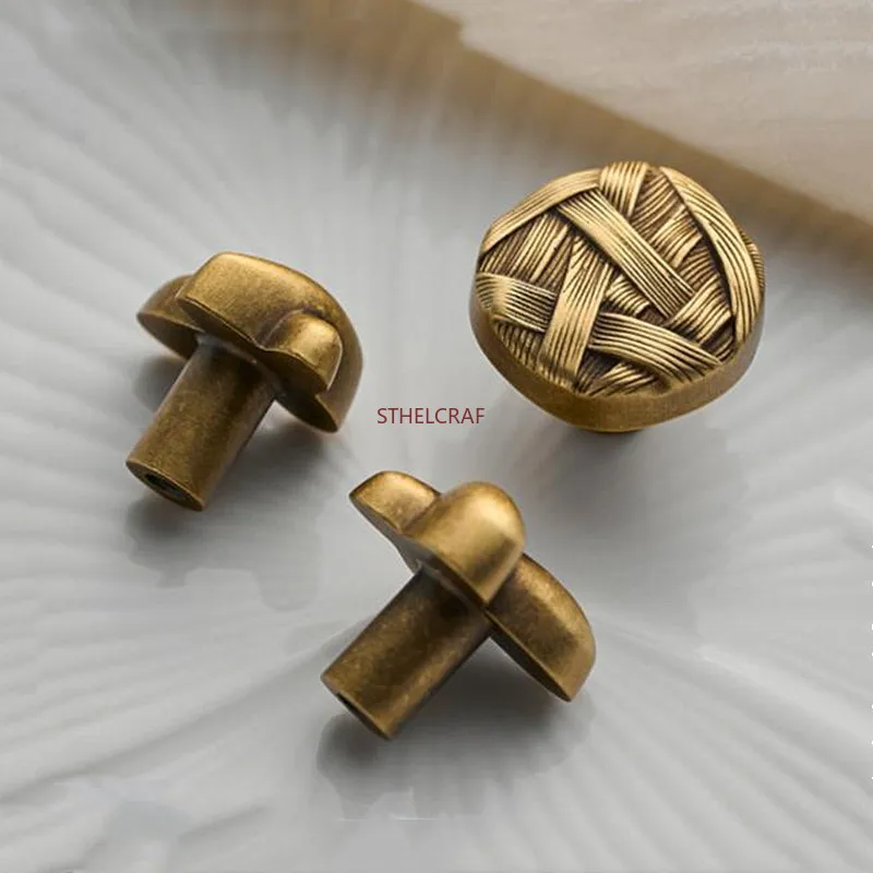 1PC Brass Cabinet Door Knobs Antique Single-hole Small Handles French-style Cupboard Drawer Handles Furniture Hardware Pulls