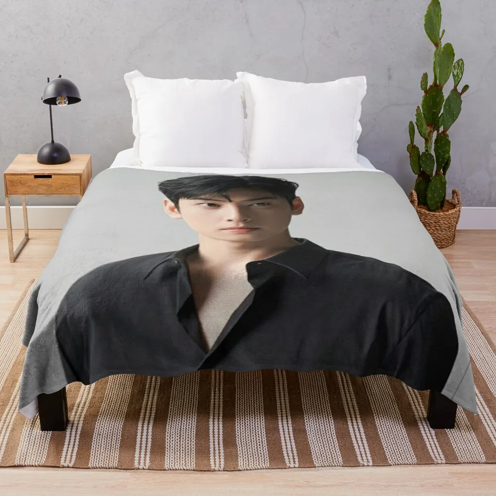 CHA EUNWOO - Handsome Photoshoot Throw Blanket Thin Wadding Blanket Throw And Blanket From Fluff