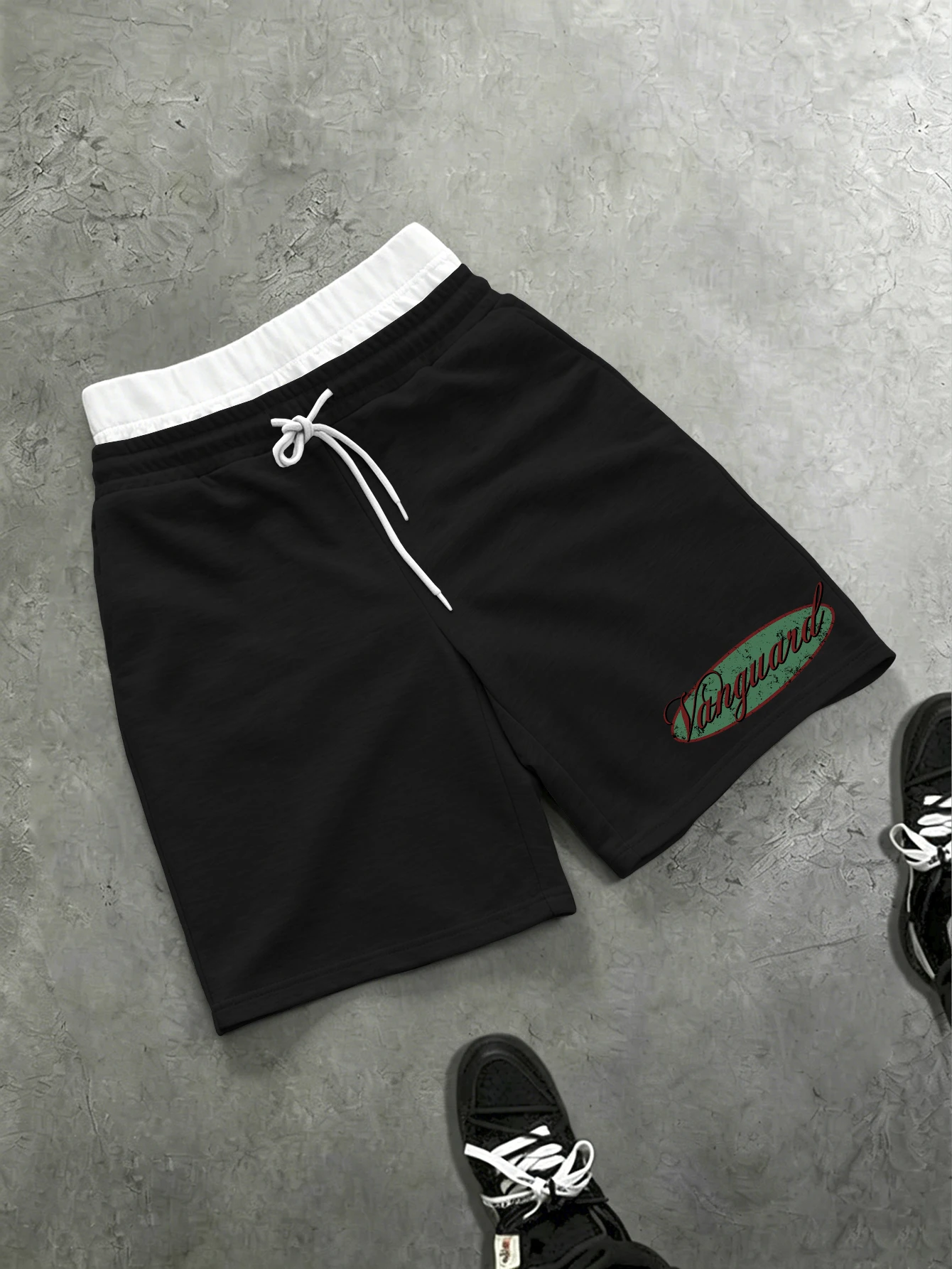 Men's Loose Streetwear Contrast Waist Vanguard Vintage Oval Logo Print Drawstring Shorts Polyester Multi Color Shorts S-2XL