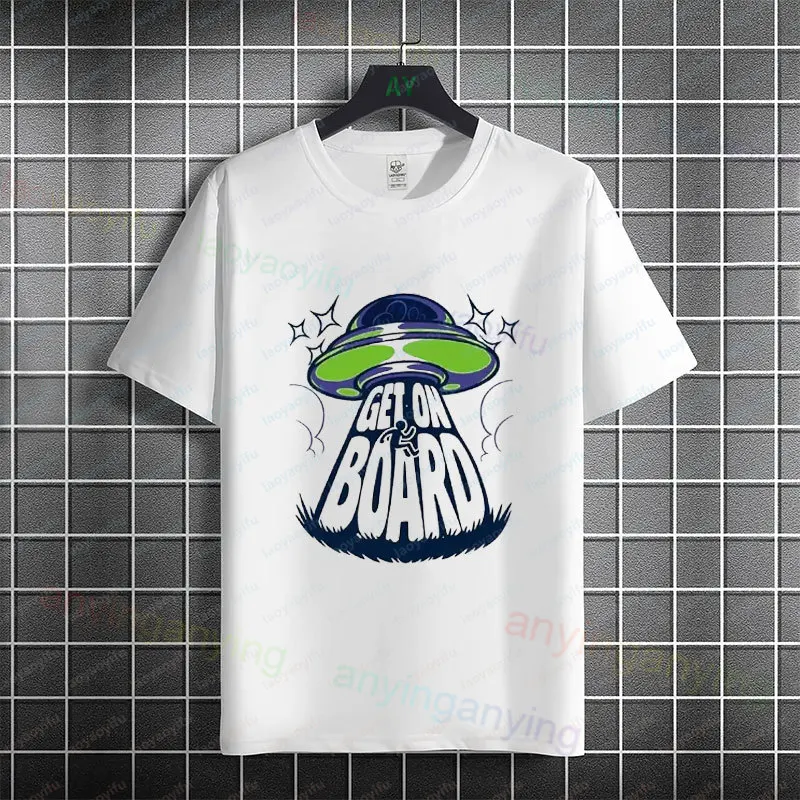 Funny Vintage UFO Crash Graphic T-Shirt with 