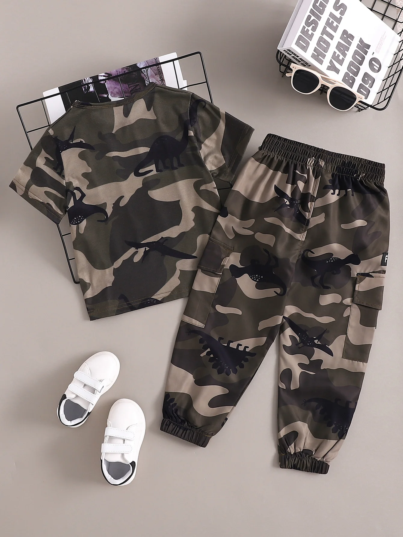 2pcs Boys Cartoon Dinosaur Camouflage T-shirt & Pocket Trousers Set, Trendy Camouflage Cargo Pants, Boys Clothes Outdoor