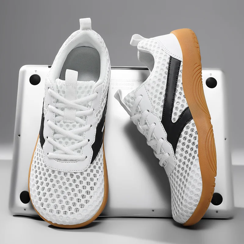 

Classic Retro Dersen Shoes Wearproof Rubber Sole All Season Matching Couple Leisure Shoes