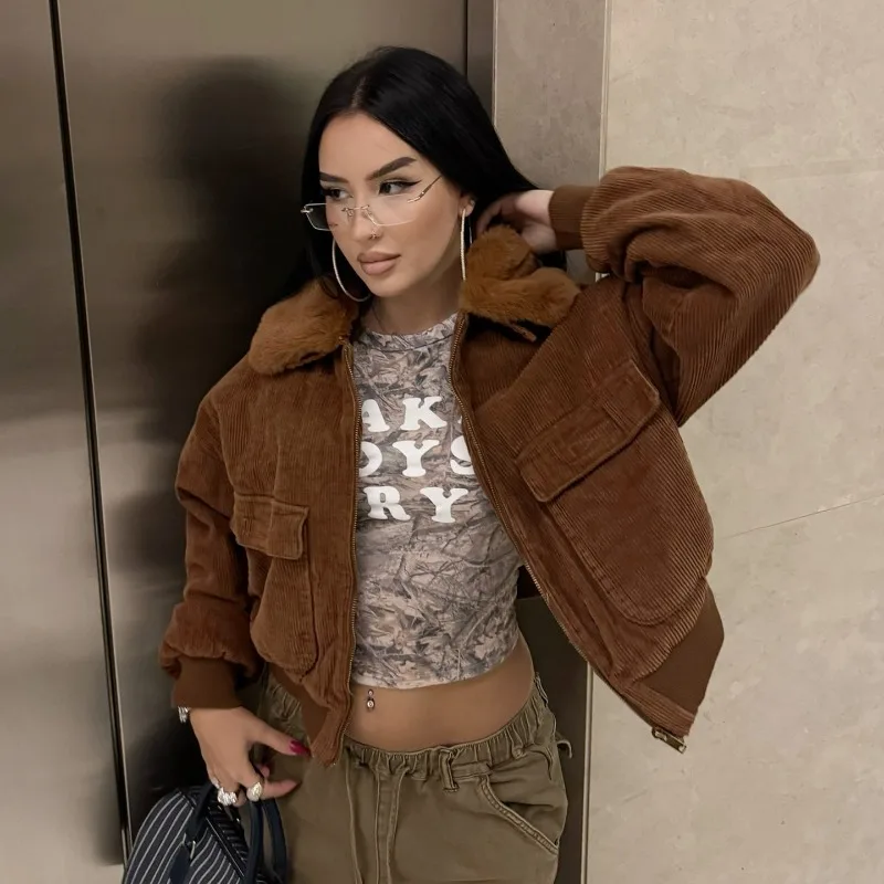 Brown Lapel Short Corduroy Jacket Zipper Slim Plush Coat with Faux Fox Collar Vintage Women‘s Furry Jacket Fluffy Autumn Stylish