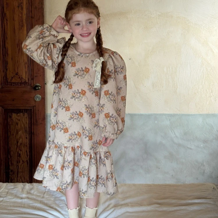 

Girls Skirt 2025 Autumn and Winter New Children's Clothing Girls Baby Retro Big Broken Flower Bubble Sleeve Dress Casual