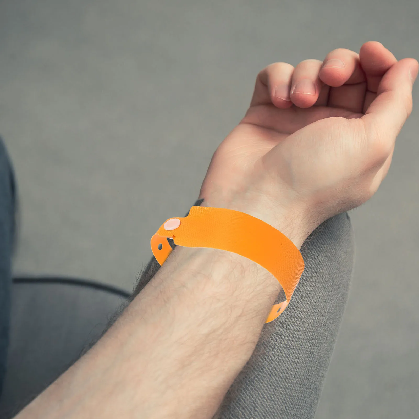 

30pcs Waterproof Pvc Wristbands Handwritten Id Adjustable For Hospitals Bars Events Halloween Plastic