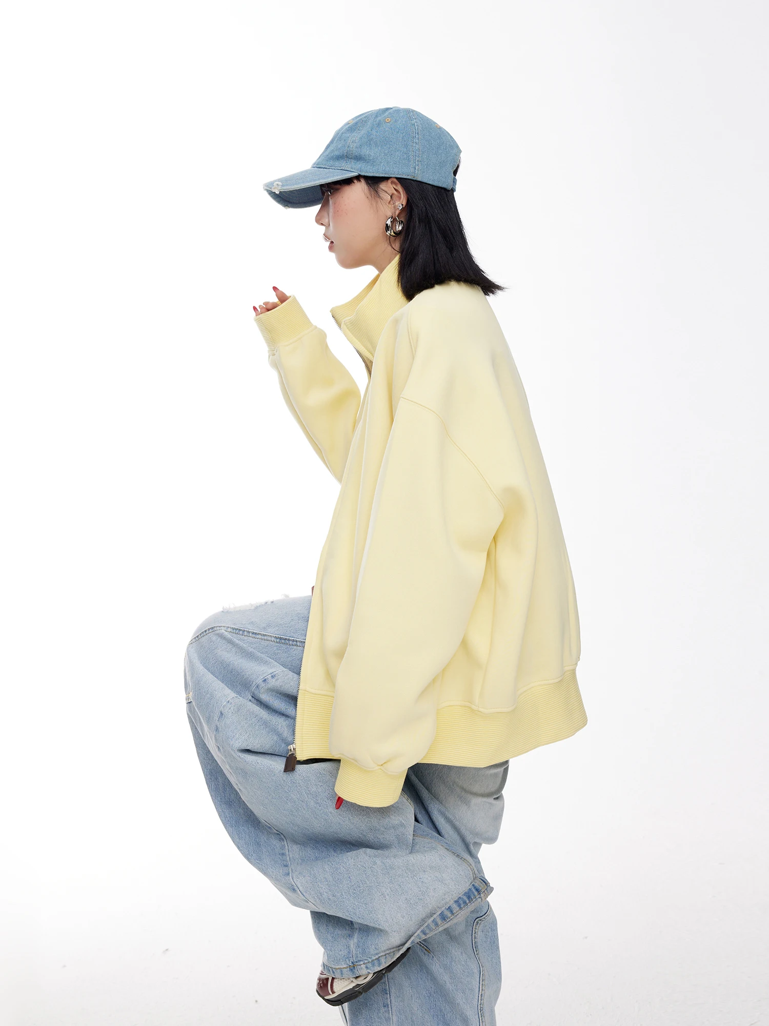 

Женская толстовка-кардиган в американском ретро-стиле, желтая, с воротником-стойкой, на молнии, свободного кроя, повседневная, весна 2026, новинка