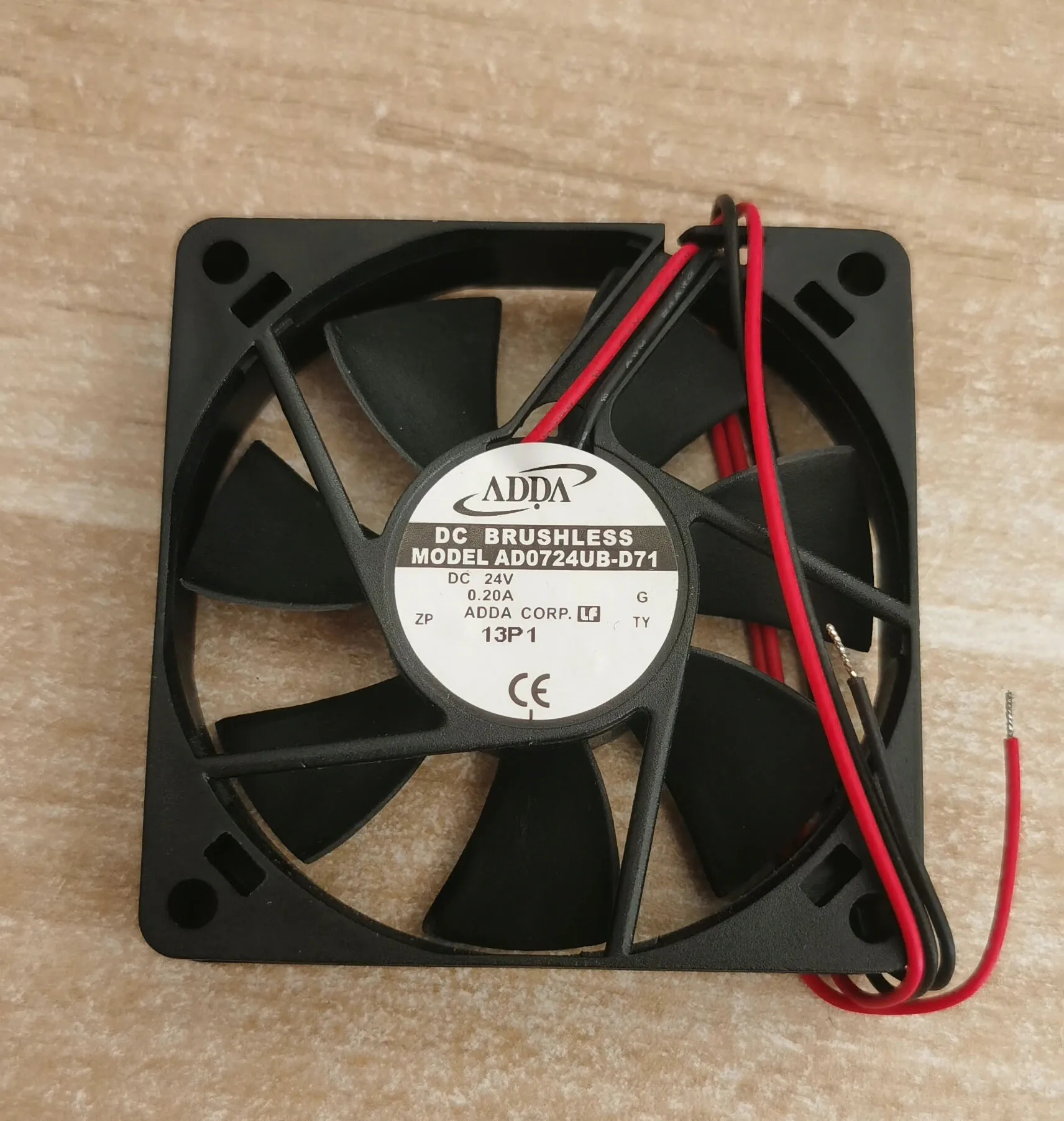 

Original AD0724UB-D71 24V 0.2A 7015 2-wire ball cooling fan