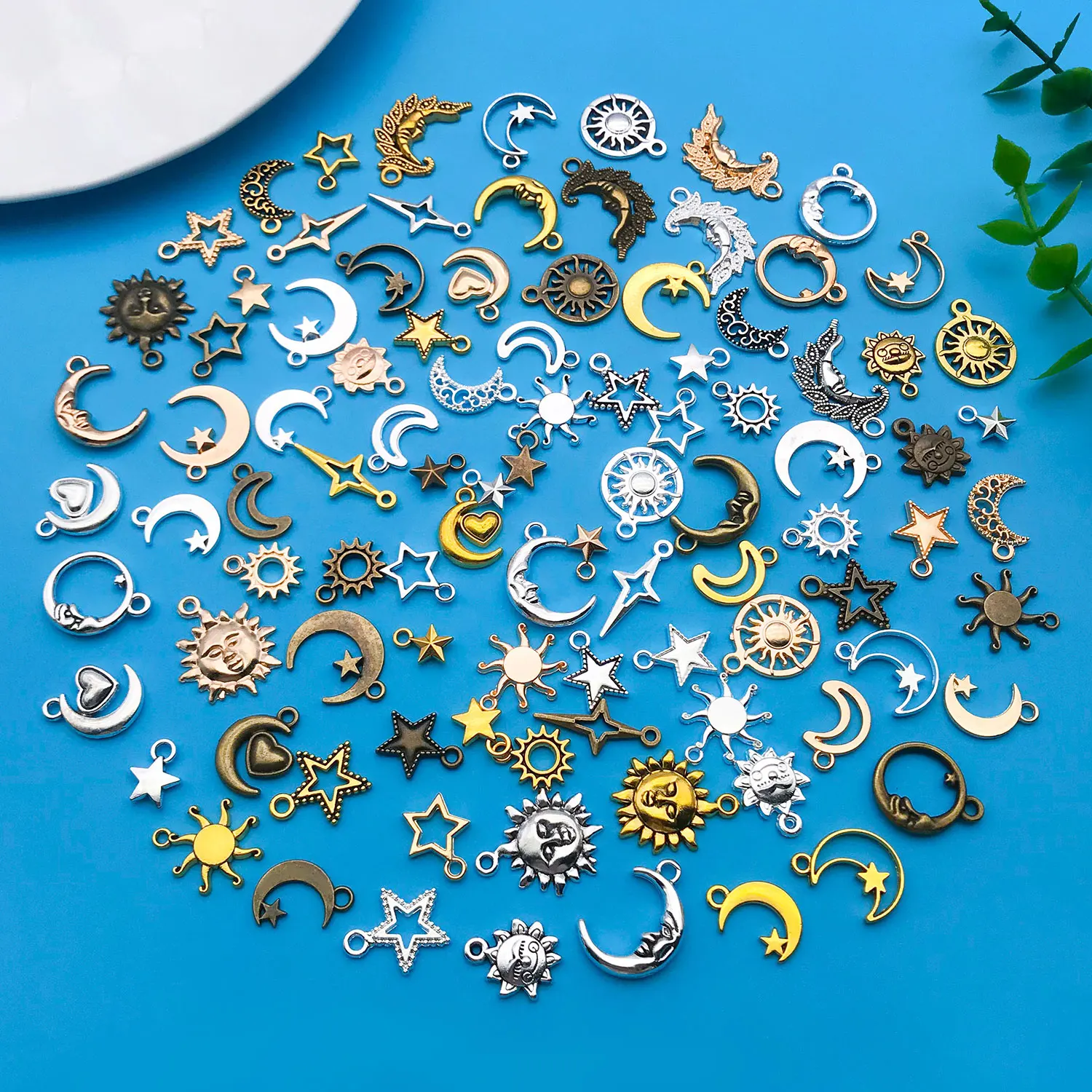 Mix 20/100pcs Zinc Alloy Star Moon Series Fashion Jewelry Necklace Making DIY Craft Halloween Christmas Fashion Accessories