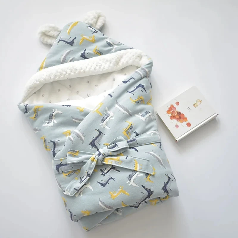 80 x 80CM Autumn Winter Baby Sleeping Bag Cartoon Baby Swaddle Wrap Blanket Thickened Cotton Hooded Newborns Sleeping Bag