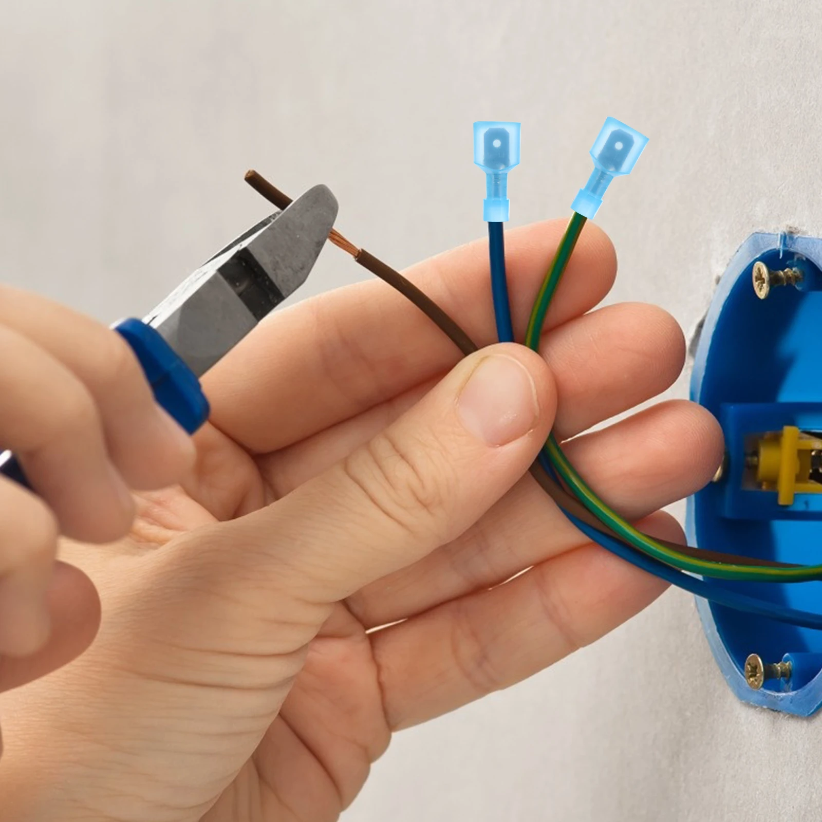 

150 Pcs Insulated Connector of Insert Crimp Connectors Small Spade Terminal Pvc Nylon Solderless Type Electrical Wire Cable
