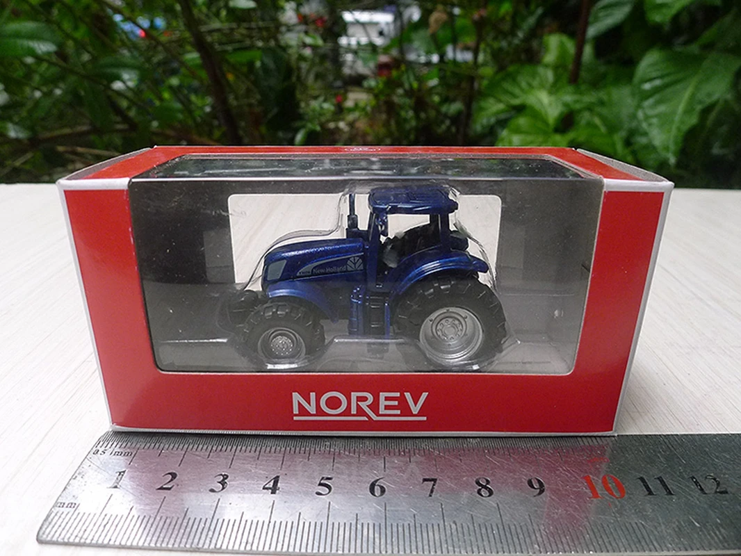 1:64 New Holland T7070 tractor alloy agricultural vehicle Model Toy Gift