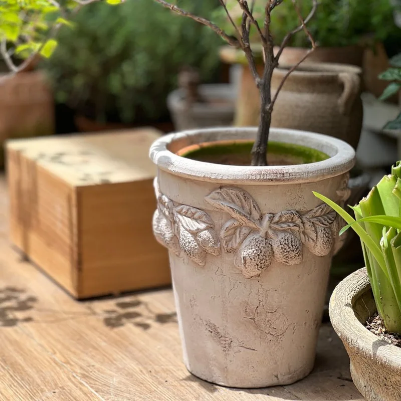 Handmade coarse pottery red pottery flower pot relief three-dimensional lemon pot natural retro style breathable water permeable