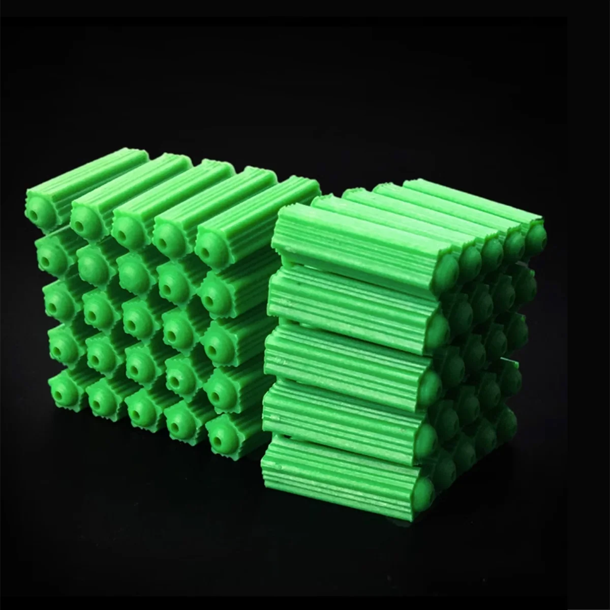 

Self -Tapping Screw Green Plastic Expansion Pipe/Rubber Plug 6mm/8mm