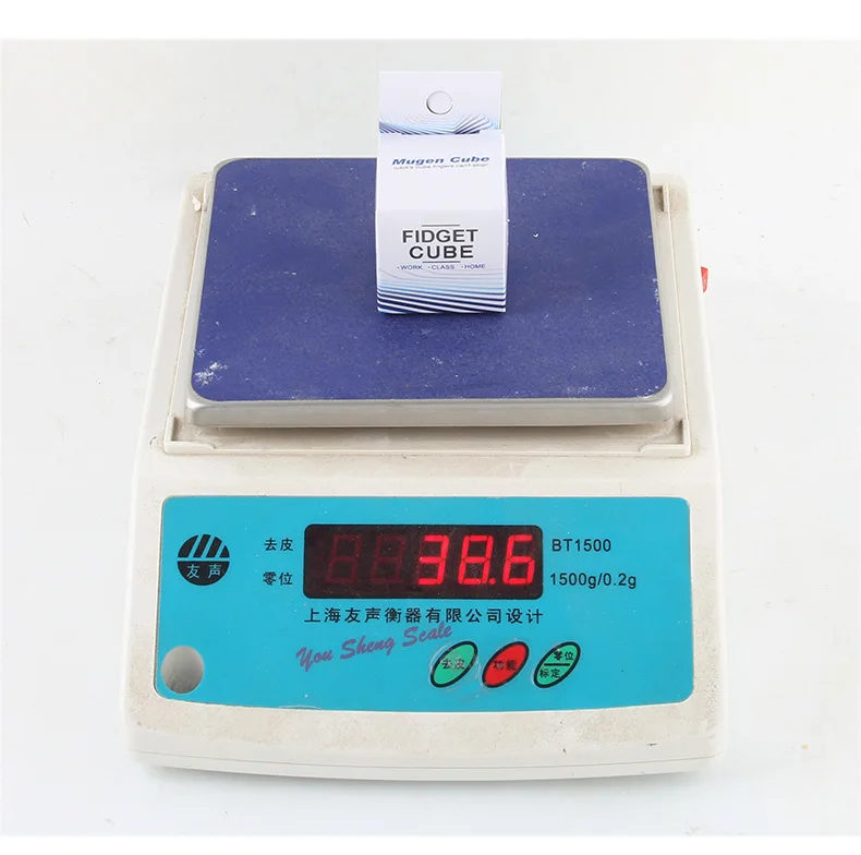 Cube anti-stress Fidget, 24 modèles, 3,4 cm, 40 g, outil de décompression pour adultes atteints d'autisme, de TDAH, d'anxiété et de stress.