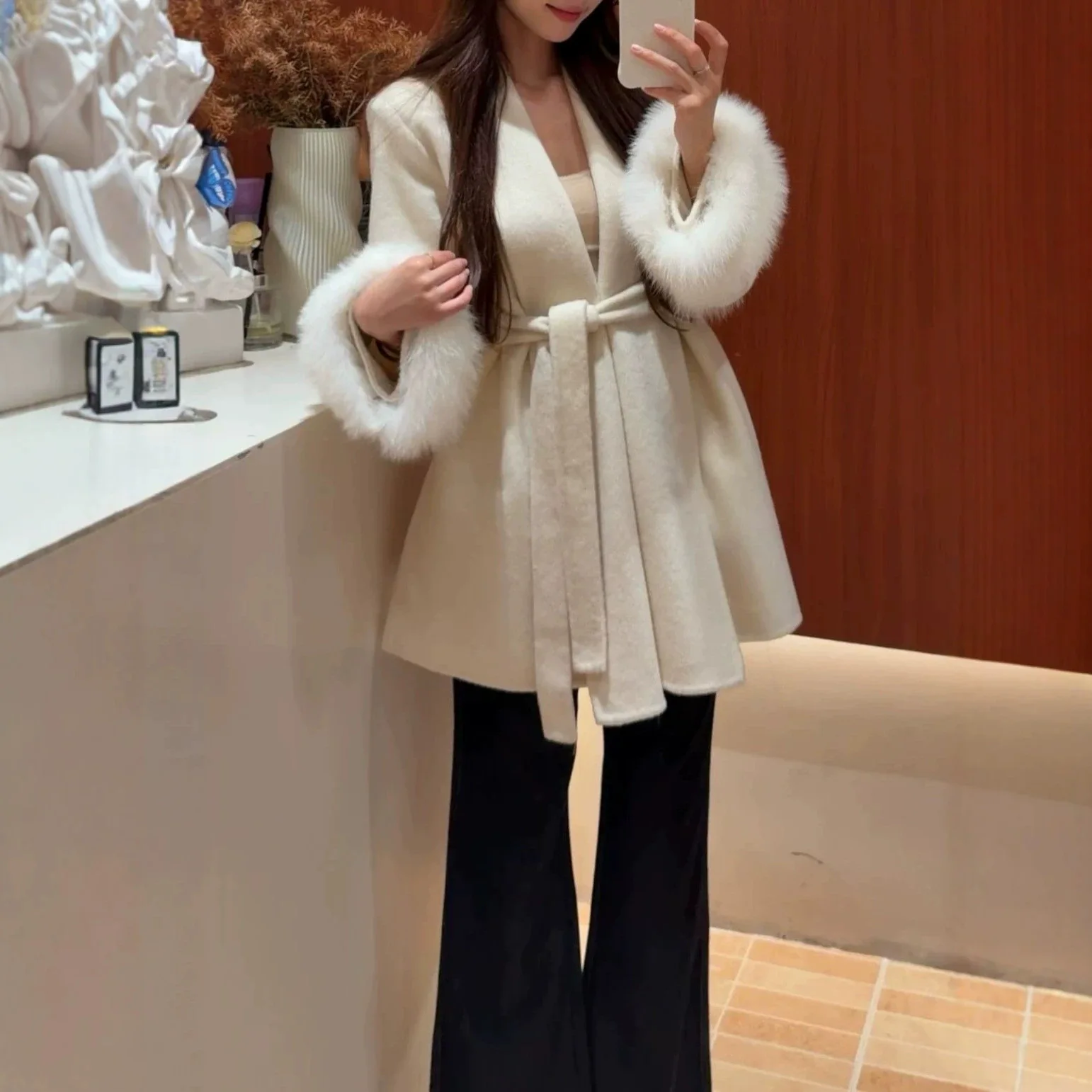 FANAN Women Short Wool Coat V Neck Wrap Style Belted Waist Faux Fur Cuff Loose Double Sided Woolen Overcoat Winter Elegant Warm