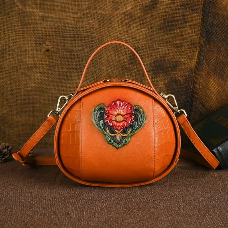 Women Genuine Leather Messenger Bag Vegetable Tanned Hand Painted Embossed Retro Small Round Crossbody Purse Simple Fresh
