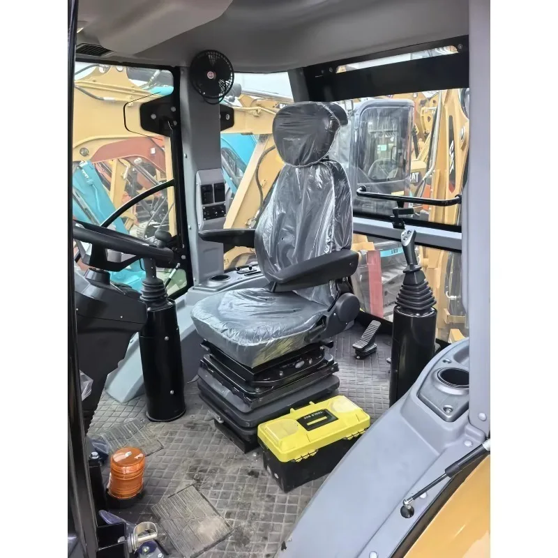Mini Backhoe Loader Front Loader JCB Style Wheel Loader 4x4 Wheel Drive Yuchai Engine Huade Gearbox Bearing Gear 75KW Pump 1CBM