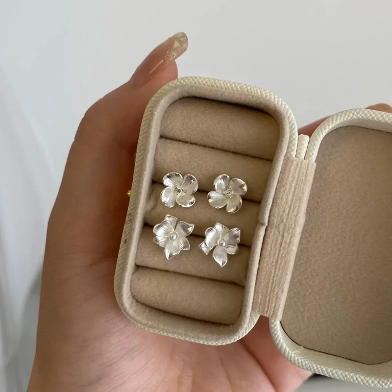 Sweet Temperament 925 Sterling Silver Brushed Flower Stud Earrings for Woman Korean Nature-inspired Petal Jewelry Accessory Gift