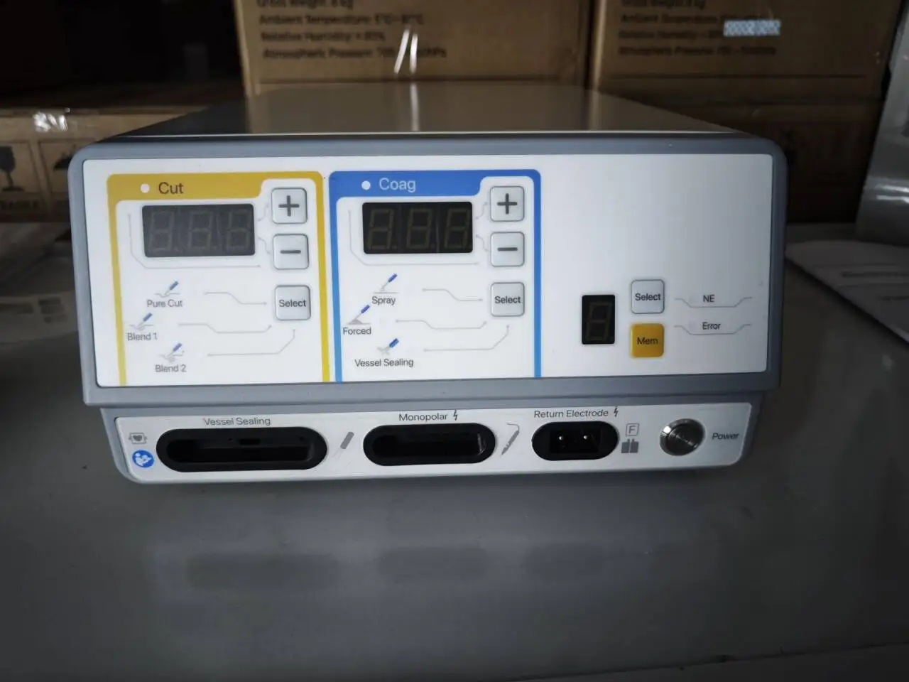 Monopolar/Bipolar electrosurgical unit with large blood vessel sealing function