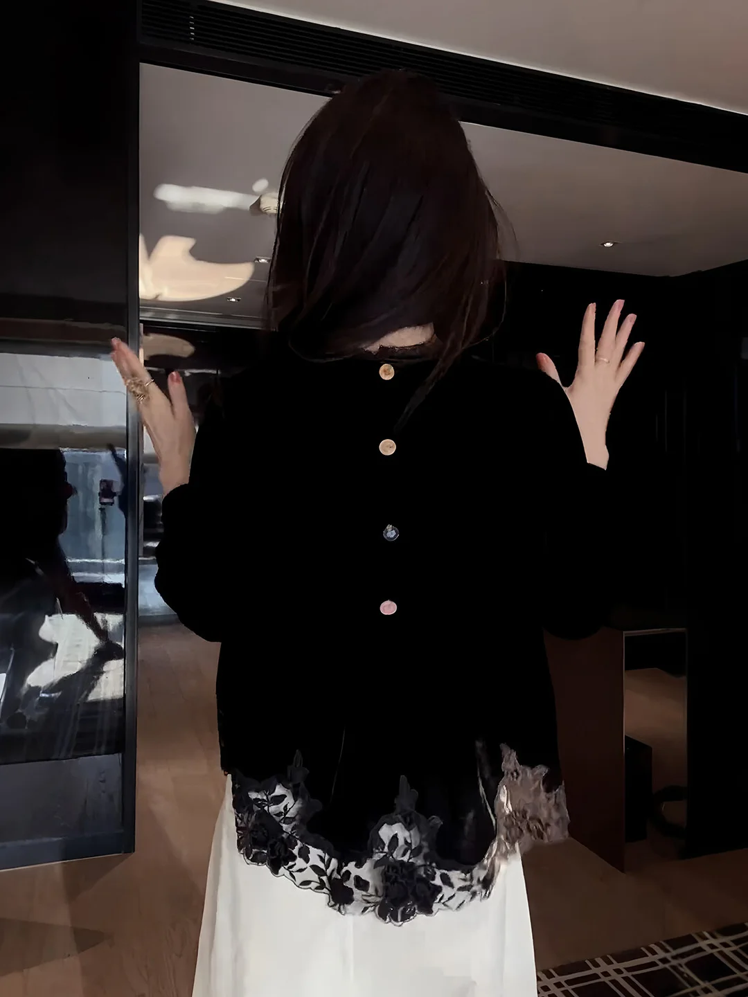plus Size Velvet Shirt Women's Early Autumn New Style Lace Splicing Hollow out Back Button Slimming Top Casual Style Loose Fit
