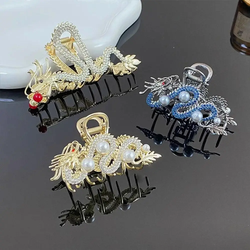 New Chinese Style Hair Clips with Pearl Rhinestone Hair Comb Alloy Metal Dragon Shaped Rhinestone Hairpin Hair Accessories view 4