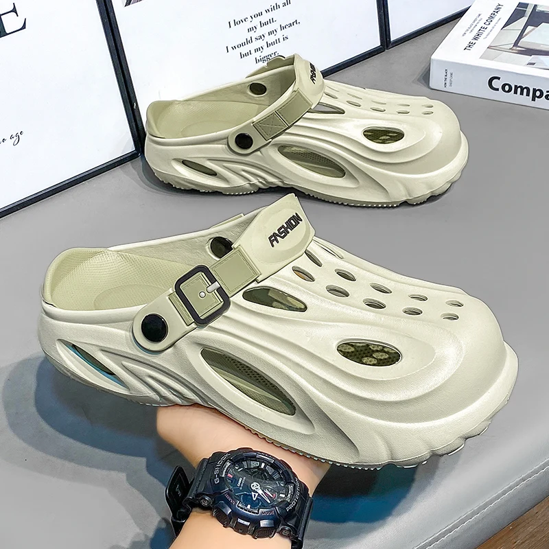 

Men's 2025 New Summer Outer Wear Non-Slip Sandals Outdoor Thick-Soled Sports Toe-Cap Slippers