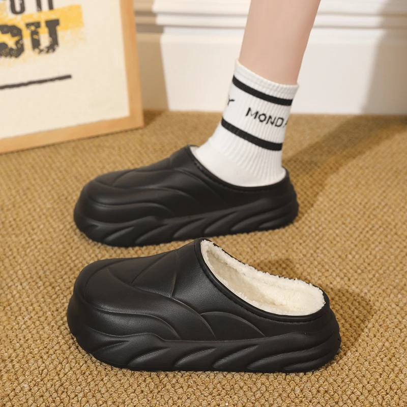 

Plush Slippers for Both Men and Women's Home Sandals with Soft Soles, Men's Fashionable and High-quality Anti Slip Indoor Shoes