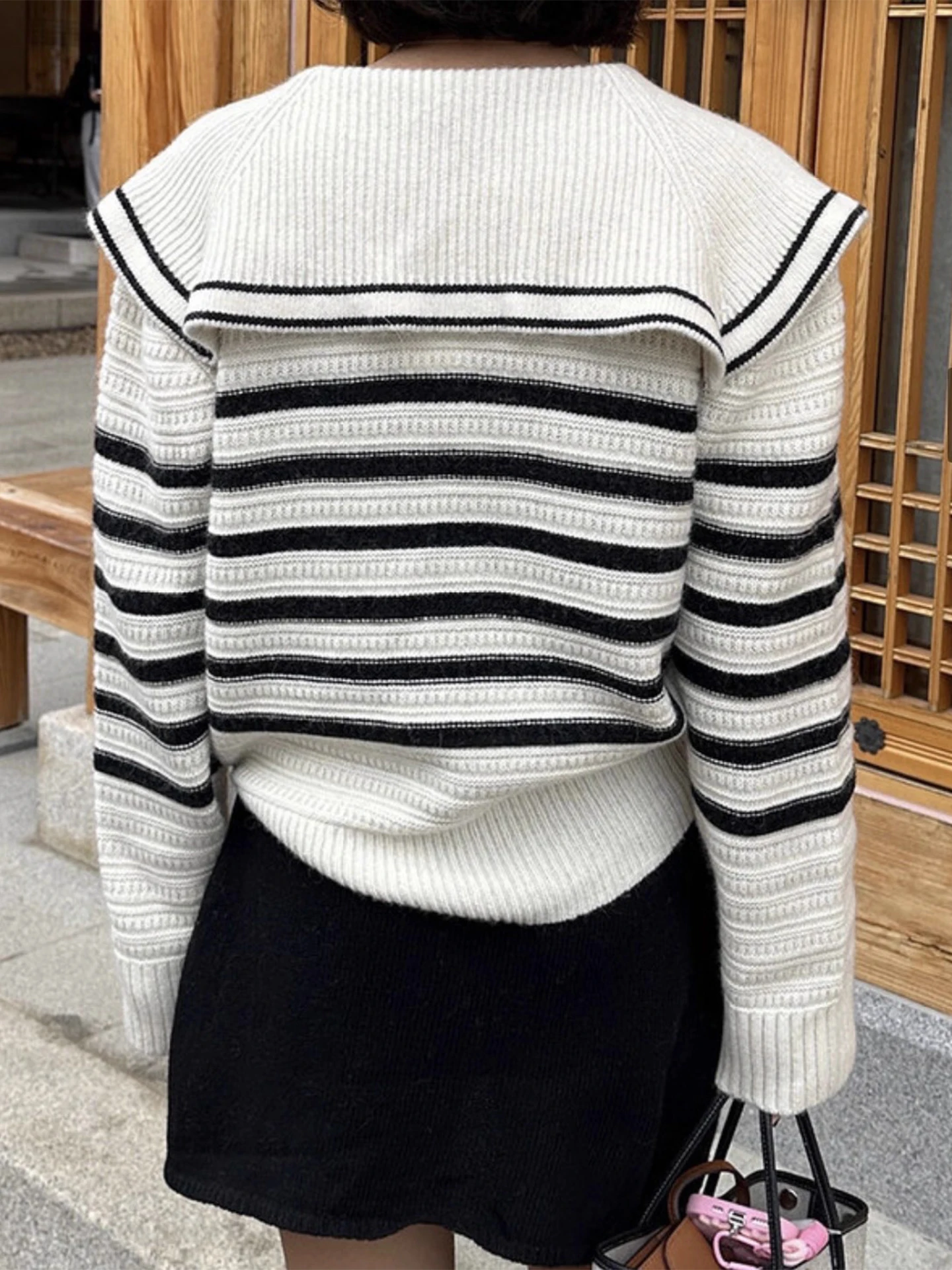 سترة متماسكة مخططة ناعمة بياقة بحرية فضفاضة تناسب اللون بلو شتاء جديد وصول المرأة Faion كلية Sle طويل Sve