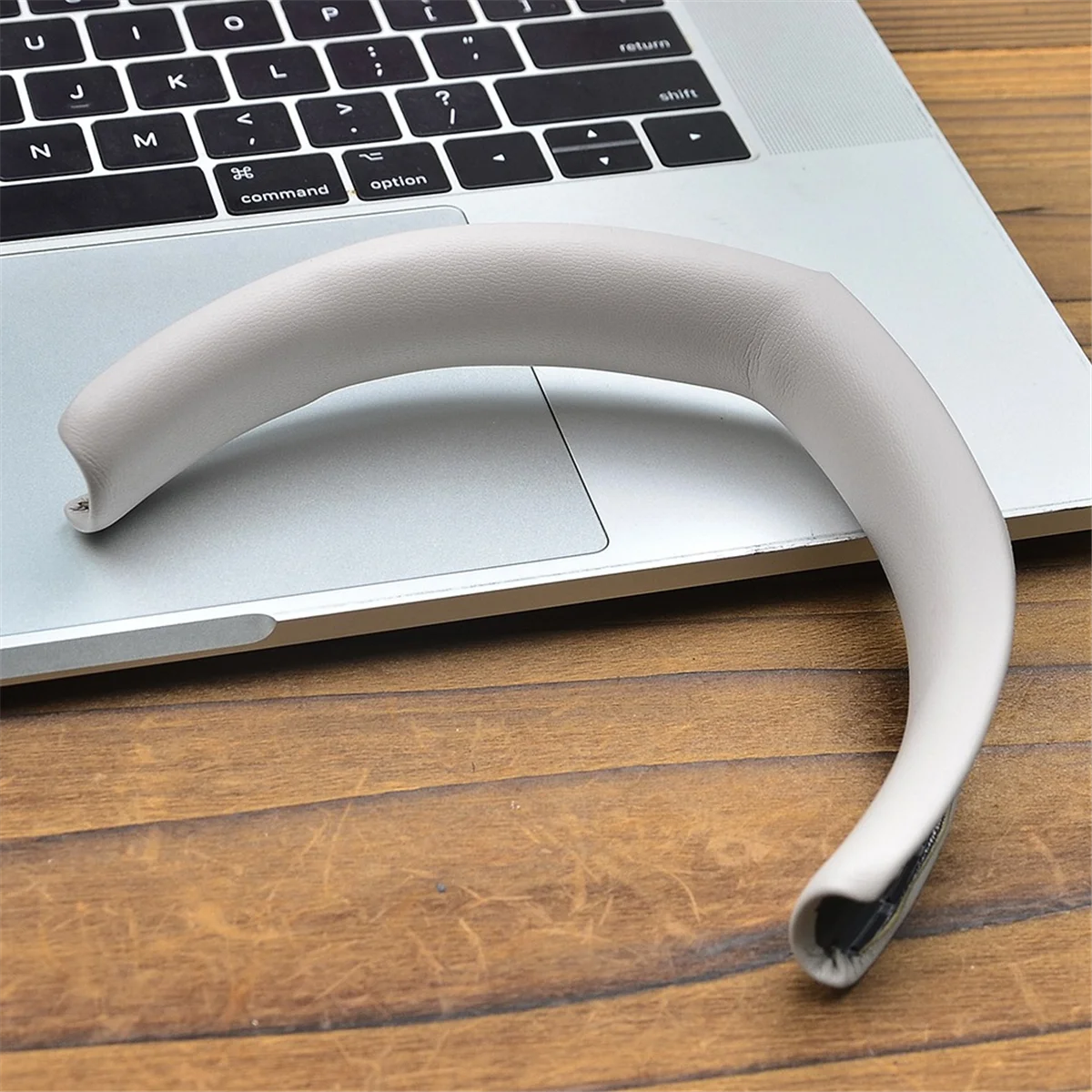 

# Сменная подушка на голову 160I для наушников BOSE QuietComfort Ultra Comfort Wireless Headset Pad C (серый)