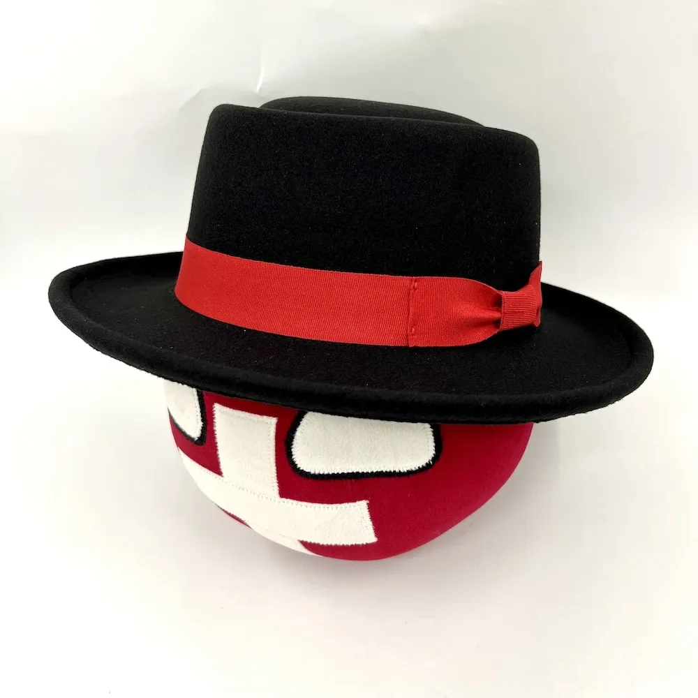 

Switzerland Ball and Morion Helmet Doll CHE countryballs plushies Cosplay Polandball Plush Toy for Gift 20CM