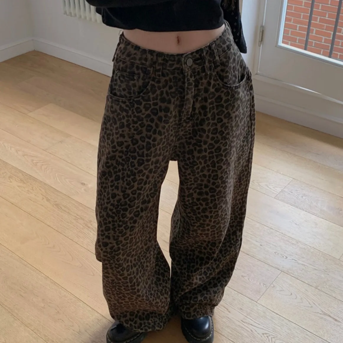 Chic American Retro High Waist Wide Leg Straight Cut Leopard Print Casual Jeans Women's Premium Quality Commute Style Trousers